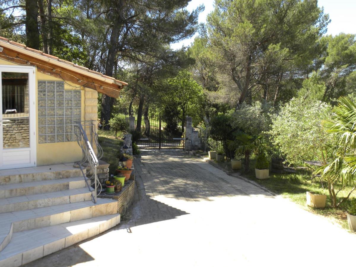 Les Vallons Holiday Home Lioux Eksteriør bilde