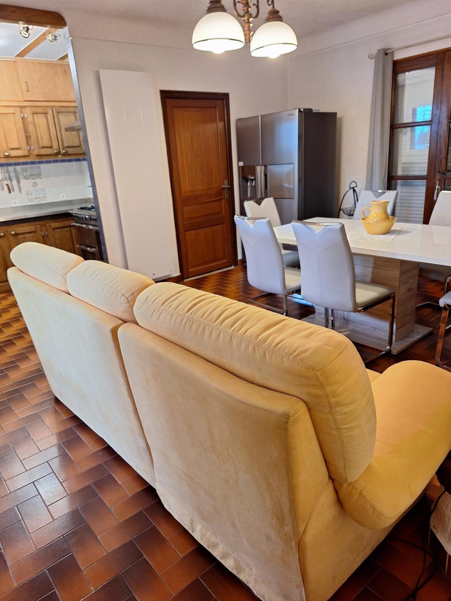 Les Vallons Holiday Home Lioux Eksteriør bilde